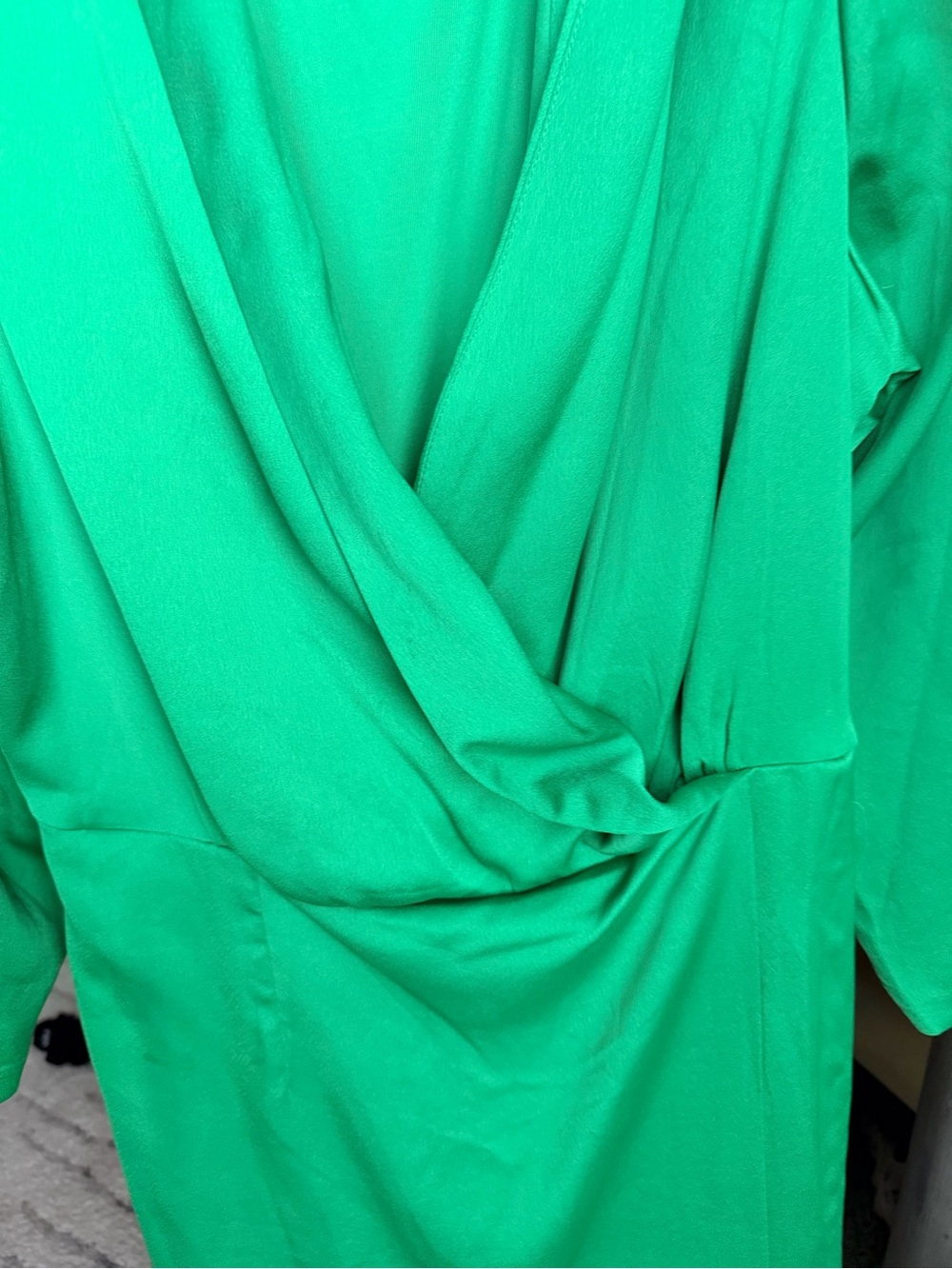 Taylor Bright Green Wrap Robe with Self Tie - Picture 4 of 6